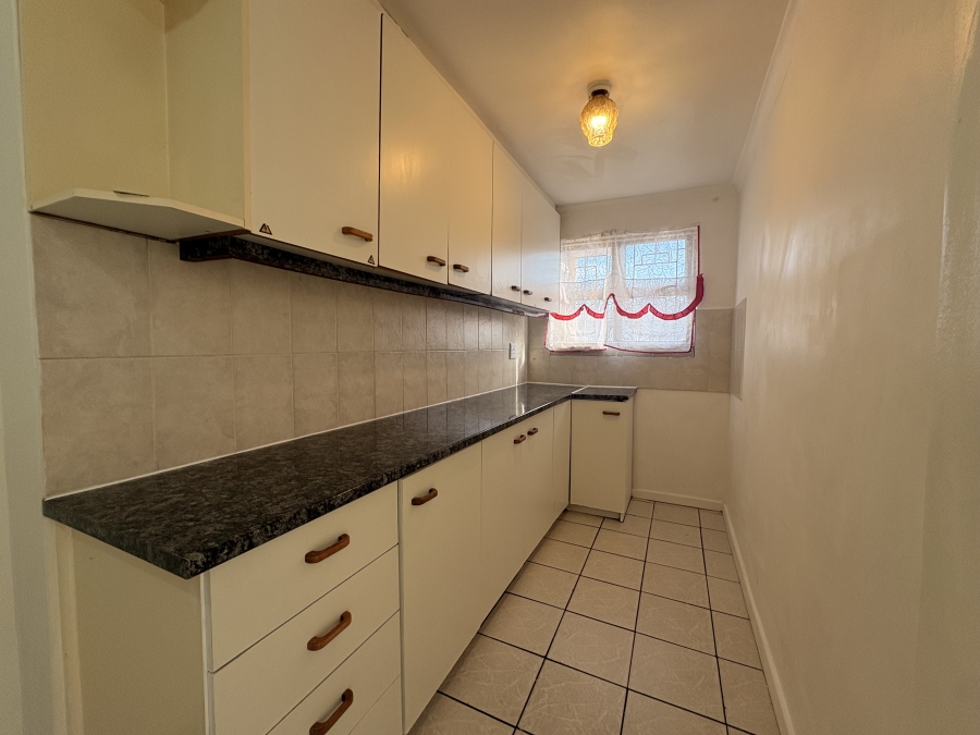 To Let 1 Bedroom Property for Rent in Belthorn Estate Western Cape